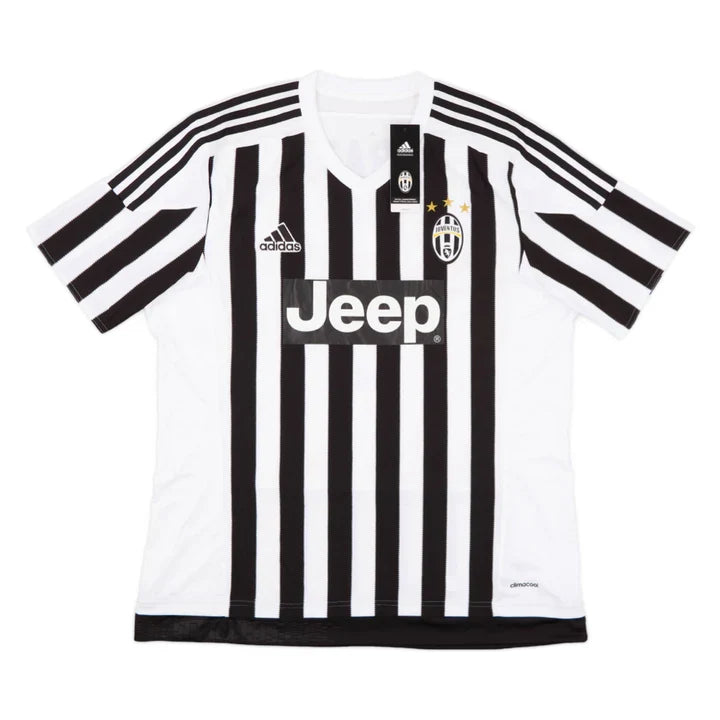 2015-16 Juventus FC Heimtrikot