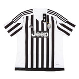 2015-16 Juventus FC Heimtrikot